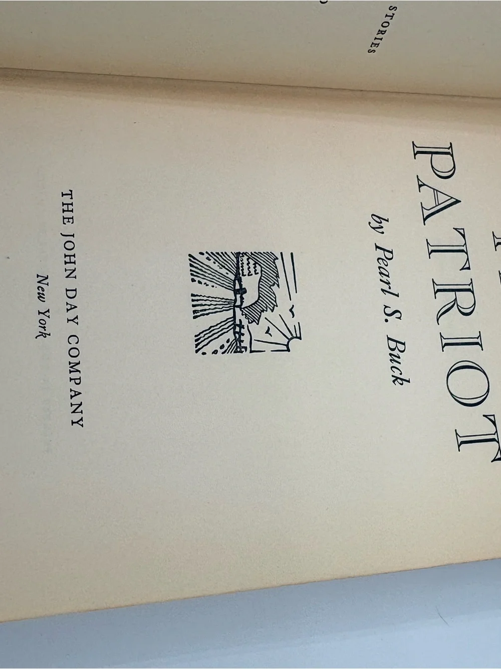 Vintage Classic Literature Books, 3, Louisa May Alcott, Pearl S.Buck, de Mep